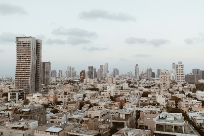 폭풍을 지나, 여전히 살아가는 사람들